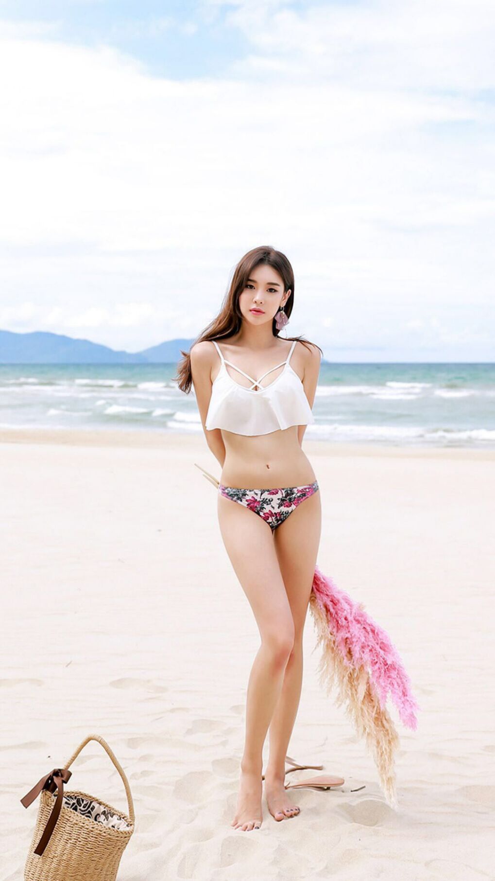 中外足球交流活动频繁,促进互学互鉴,中西方传统足球文化比较